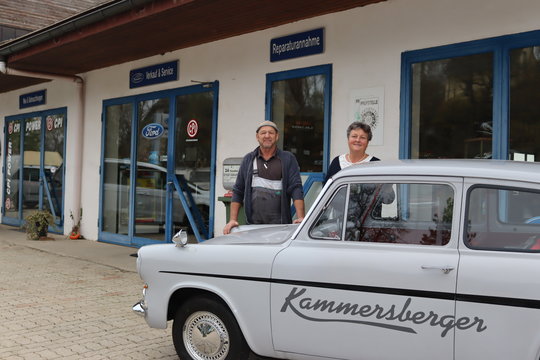 Jutta und Dietmar Kammersberger verabschieden sich in den  wohlverdienten Ruhestand (Foto: Stadtgemeinde Althofen)