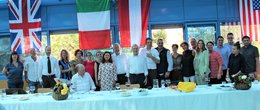 Die Kärntner Delegation mit Familienmitgliedern und Mitarbeitern von Francesco Biasion beim Festakt (Foto: Stadtgemeinde Althofen)